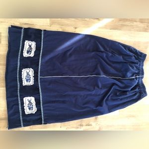ASIAN CREATIONS Long Skirt with Beautiful Fish Motif Along the Bottom Size M